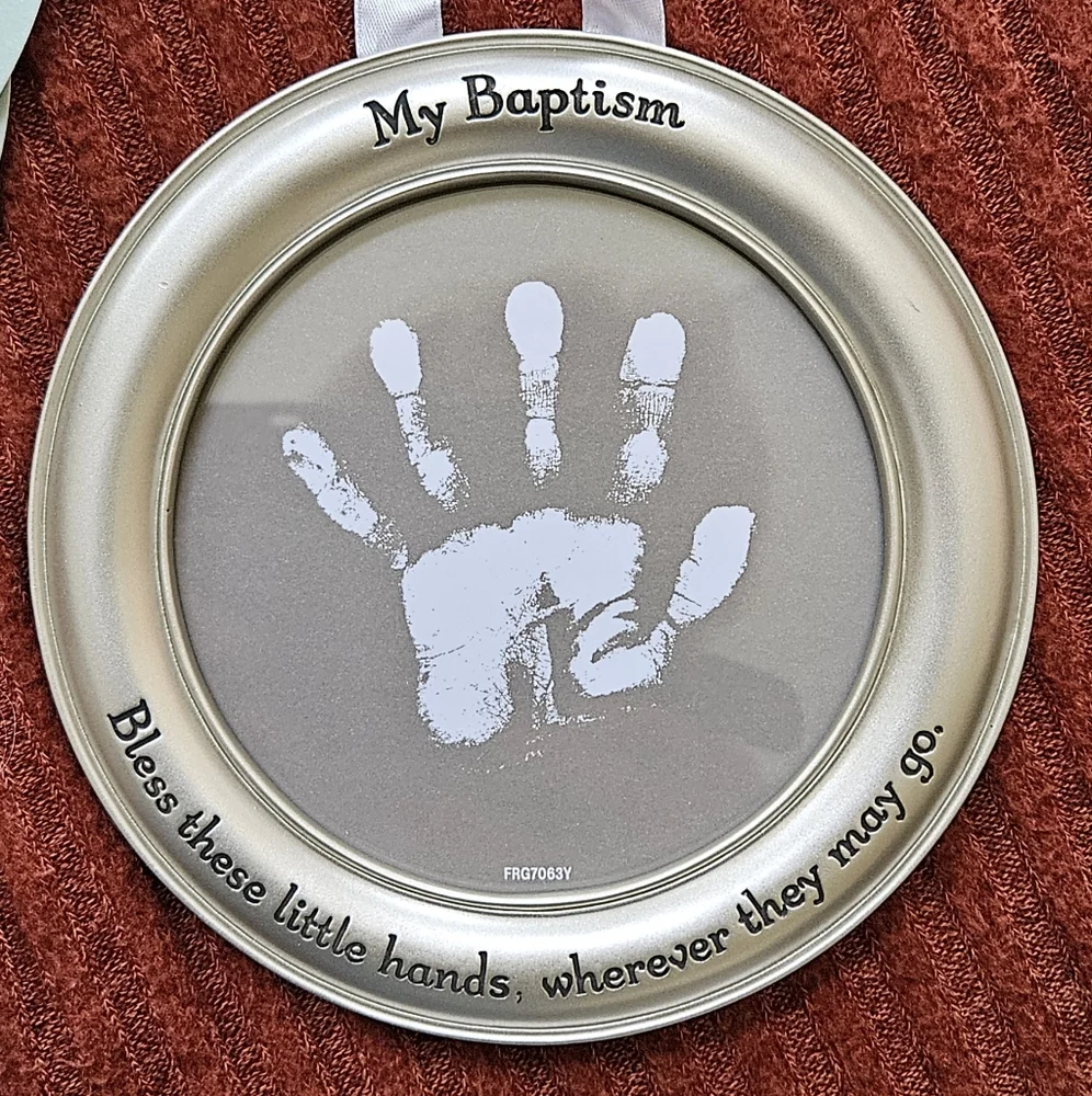 Hallmark handprint frame